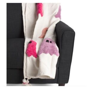 Rachel Zoe Halloween Blanket throws! Ghosts, Pumpkins, pastels! Brand New!